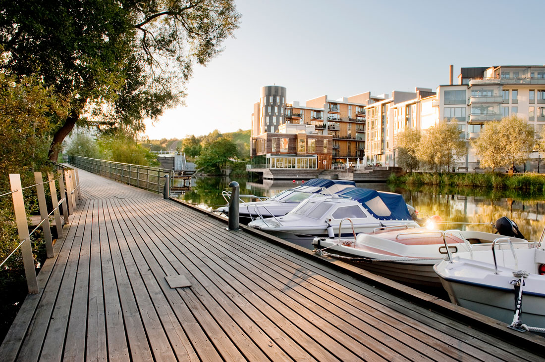 Hammarby sjöstad på sommaren